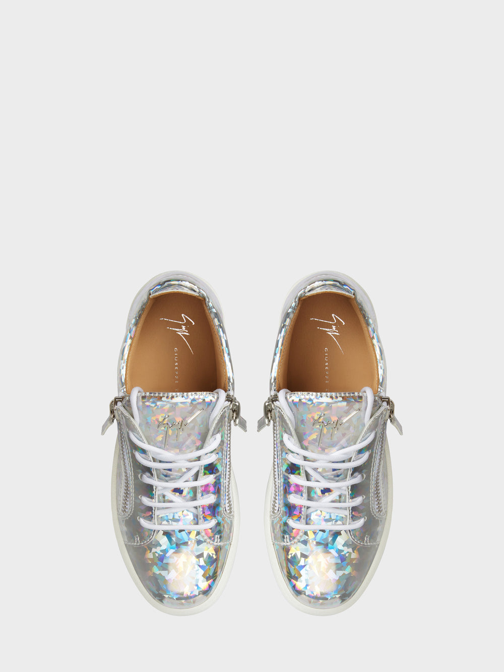 GAIL LOW TOP