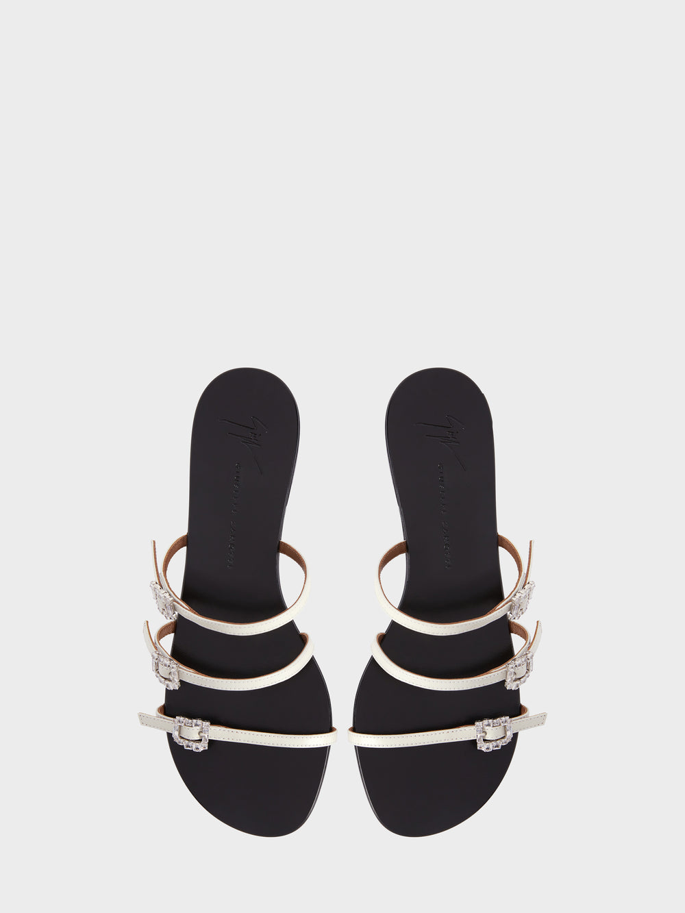 HIMARI FLAT SANDAL
