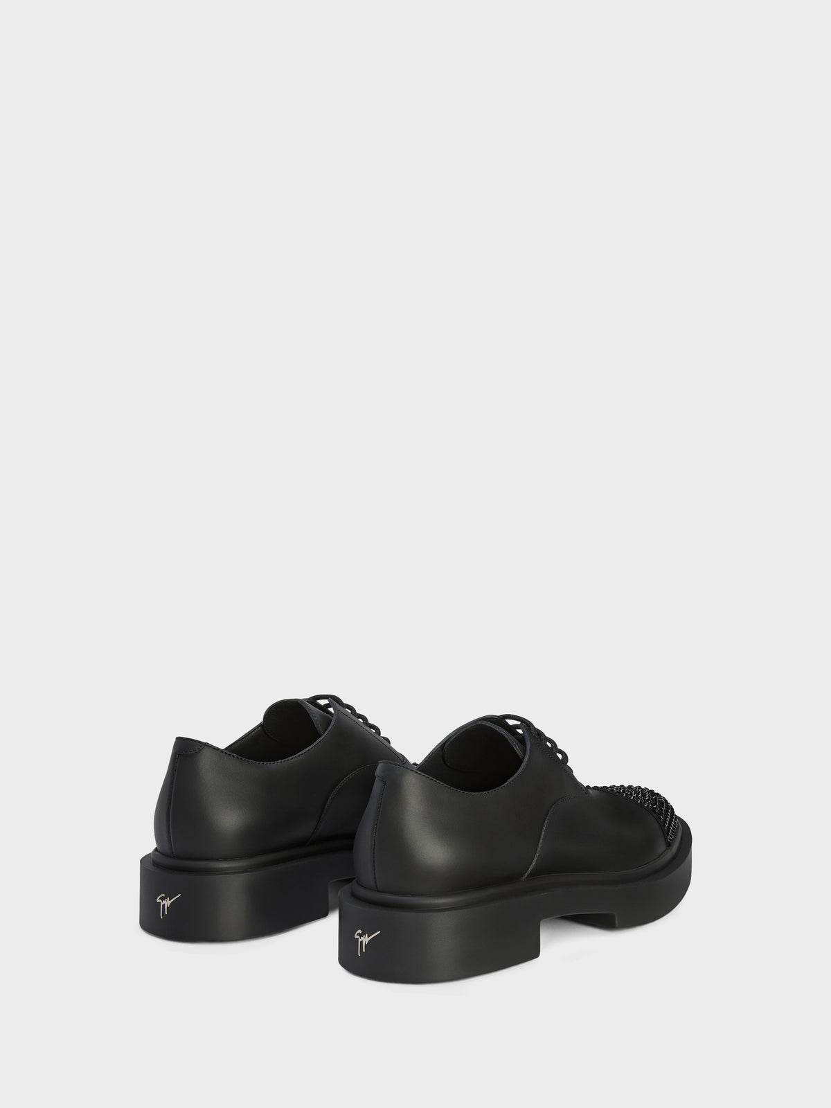 ARNHAU LACE UP