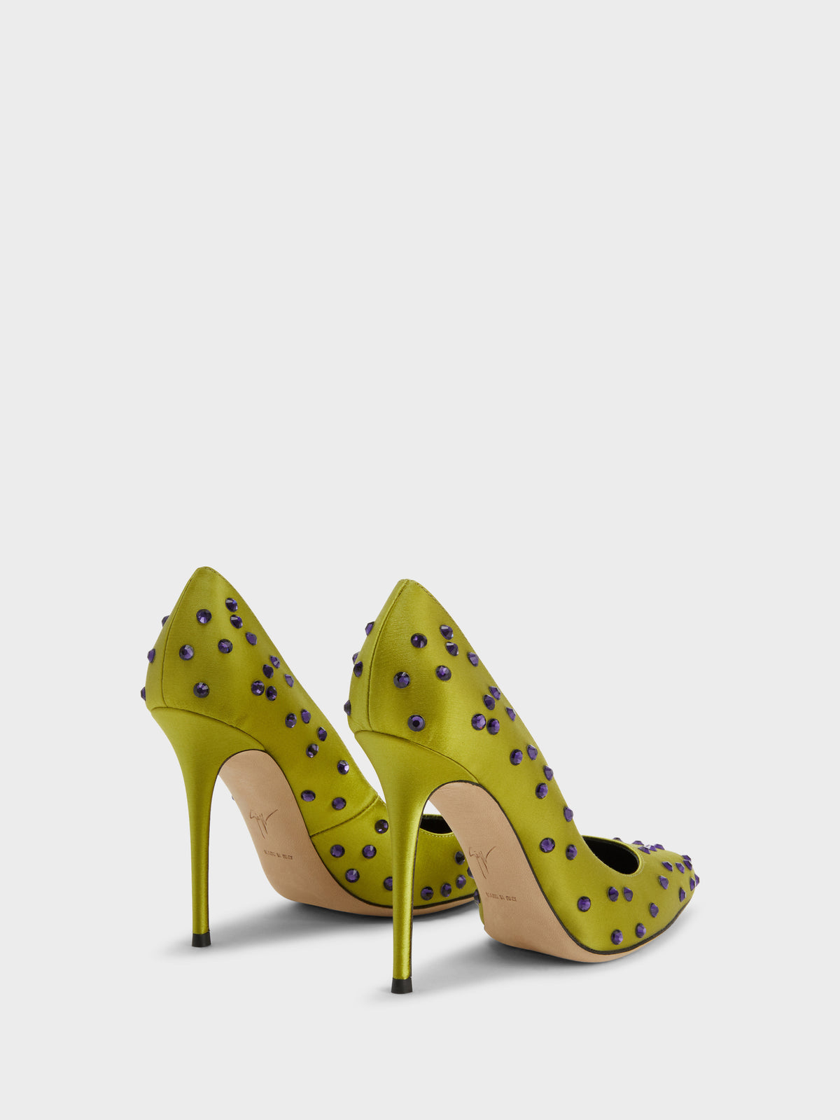 JAKYE PRECIOUS PUMP 105