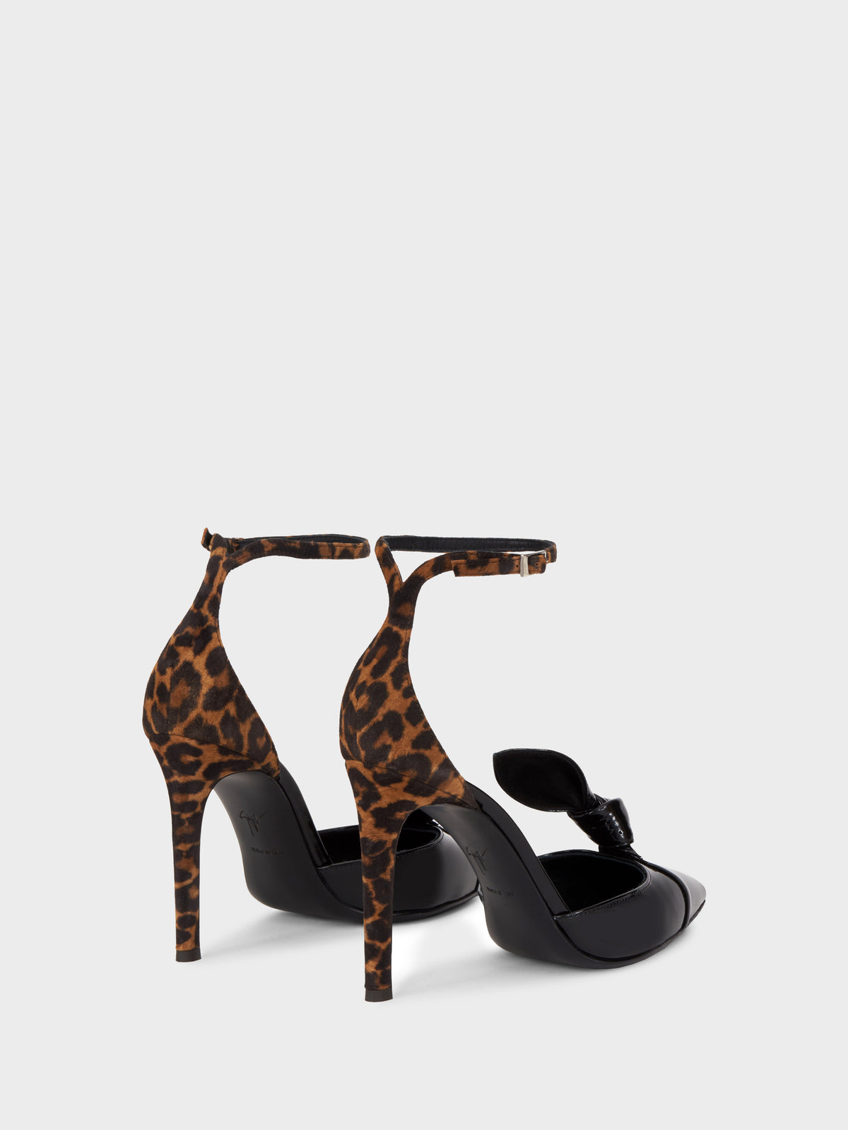 CHILI PEPPER PUMP D'ORSAY
