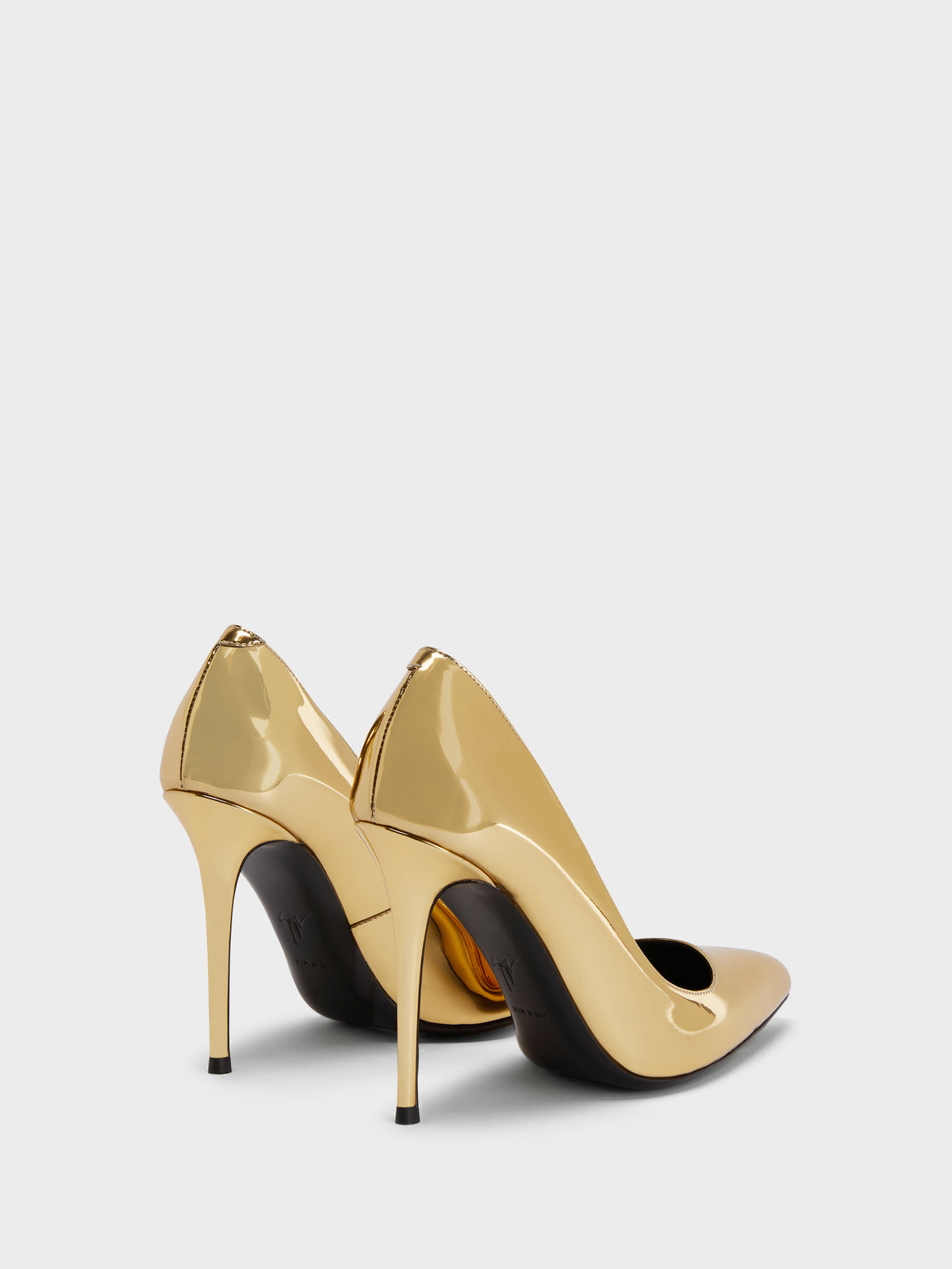 JAKYE PUMP 105