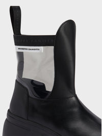 APOCALYPSE RIOT BOOTIE