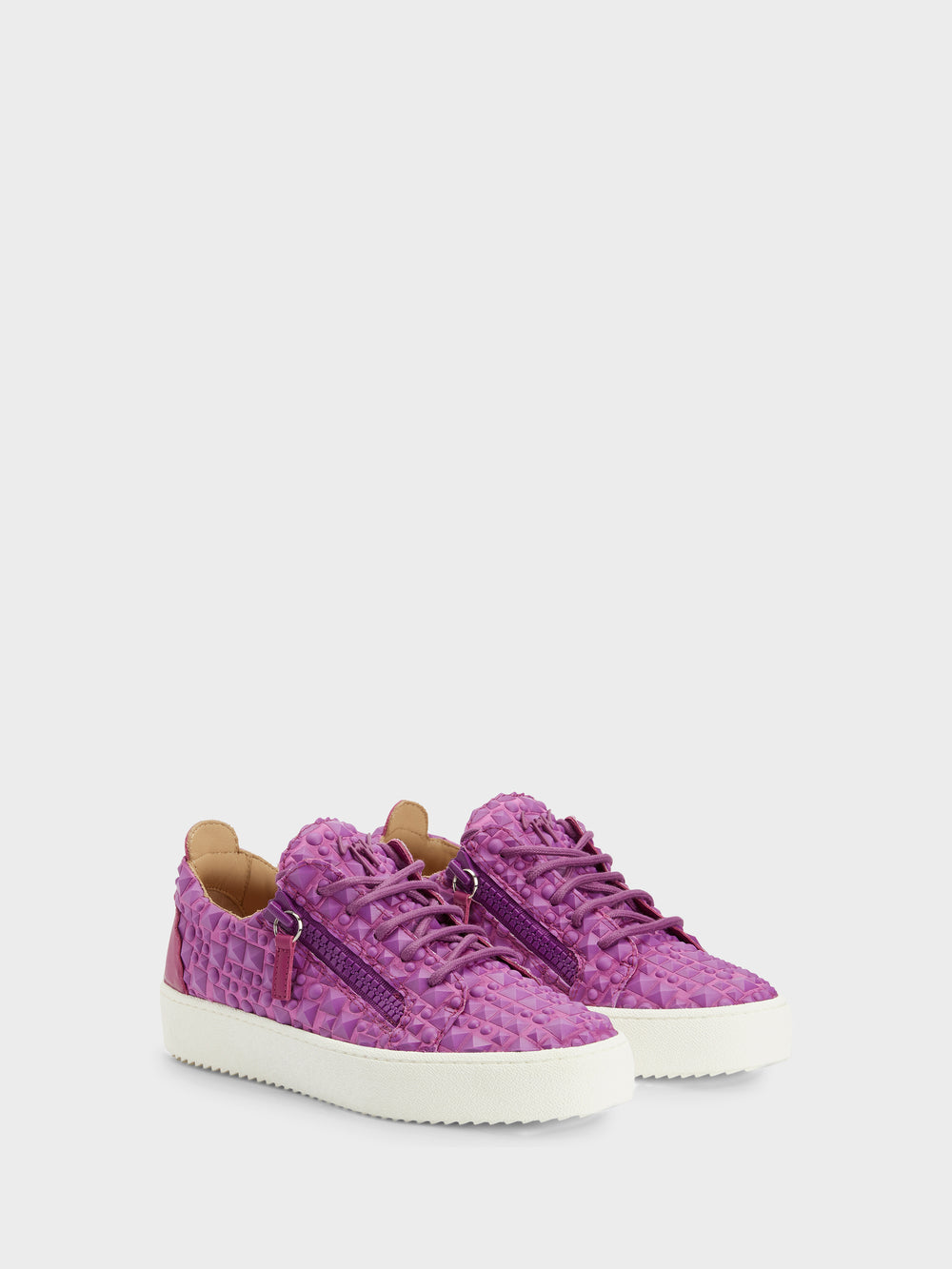GAIL LOW TOP