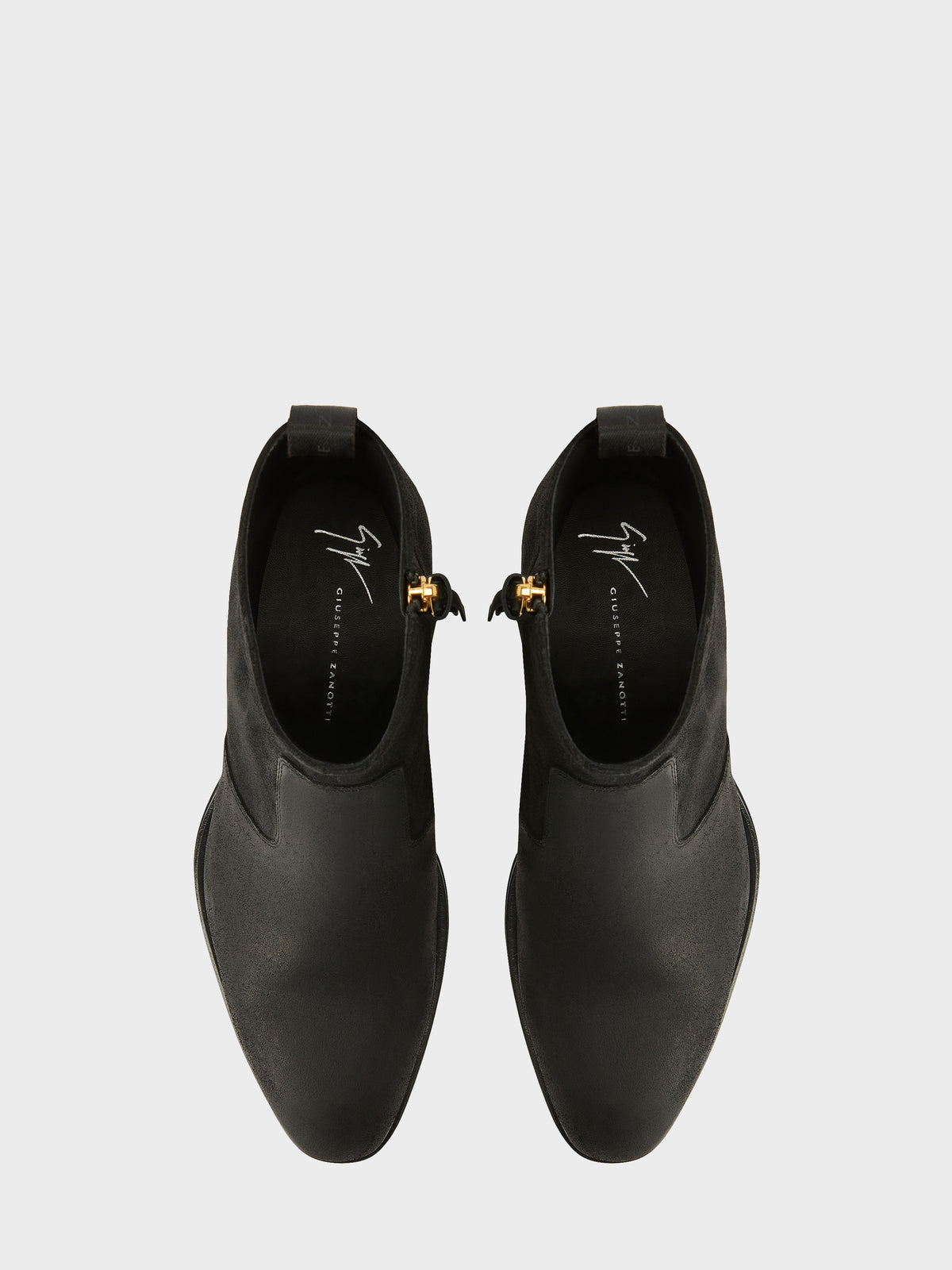 LUDHOVIC BOOTIE