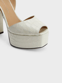 BETTY SANDAL