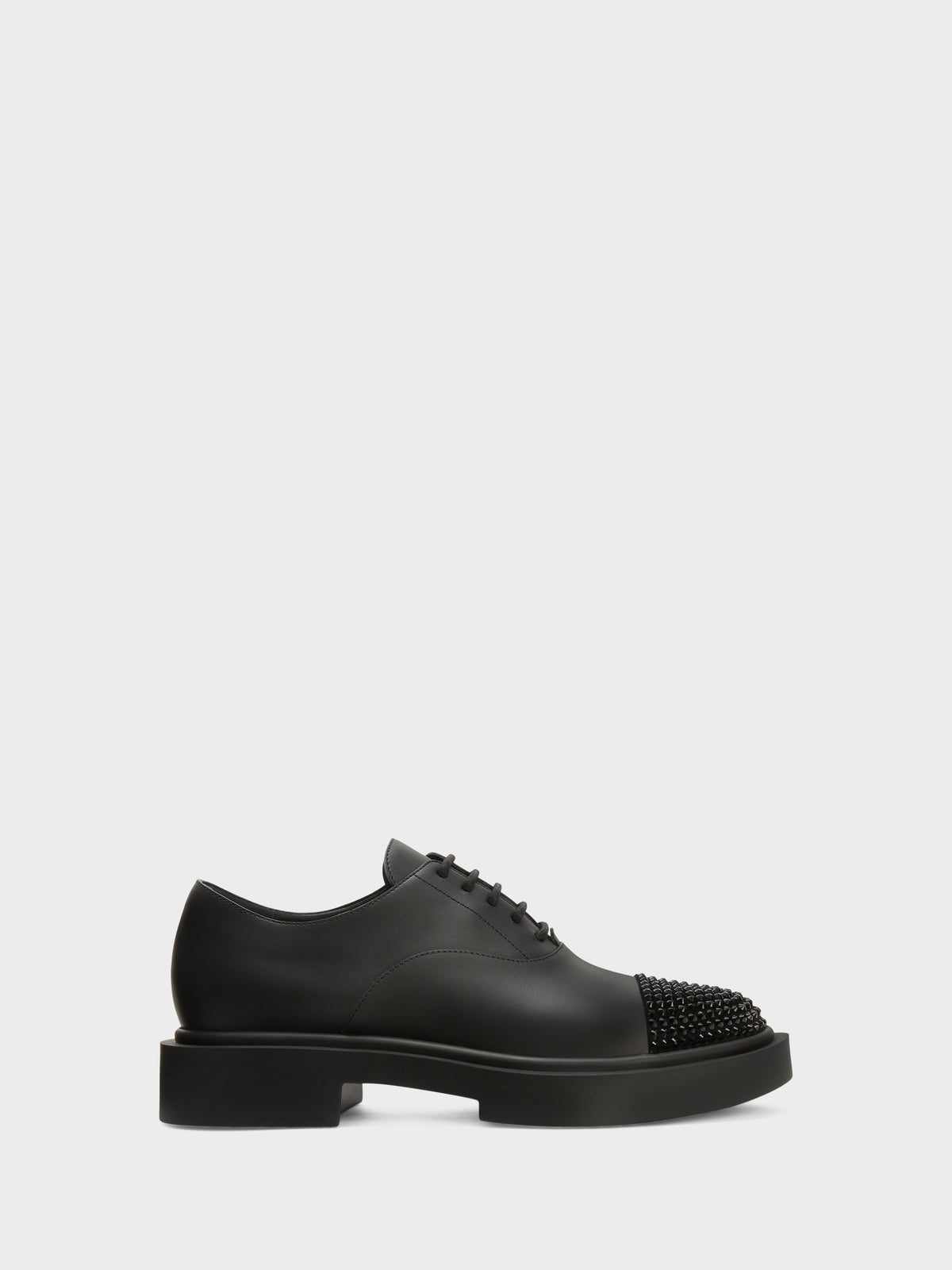 ARNHAU LACE UP