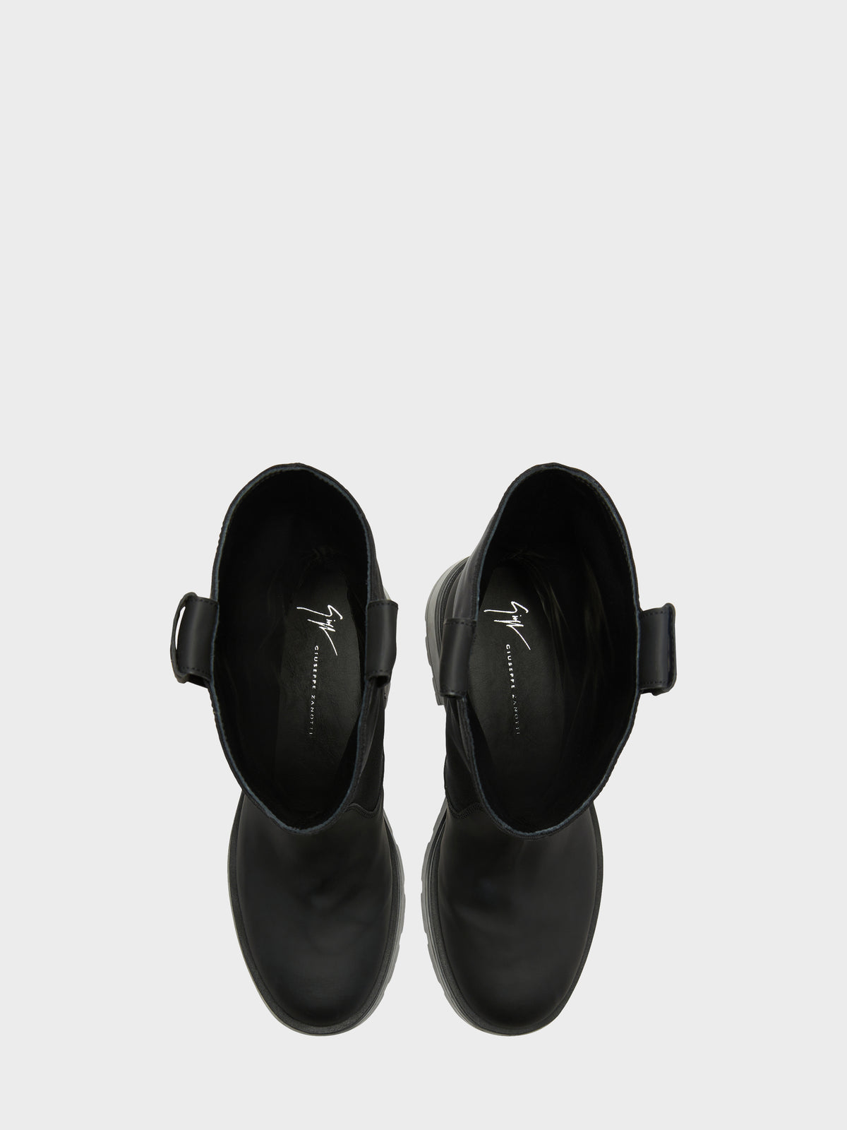 ALDRIEN BOOTIE