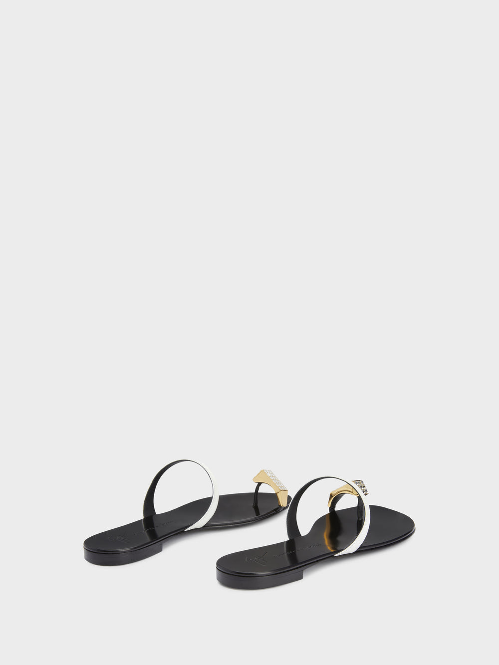 DYNAMO RING FLAT SANDAL