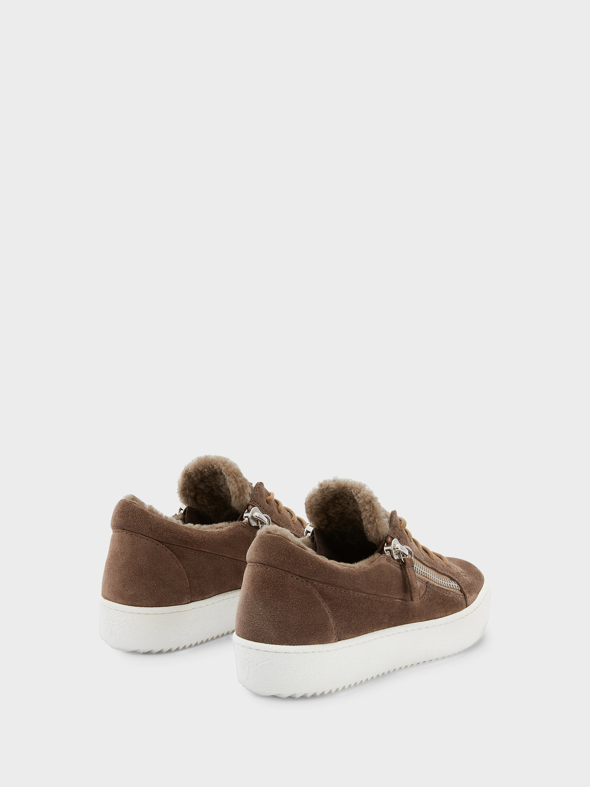 GAIL LOW TOP