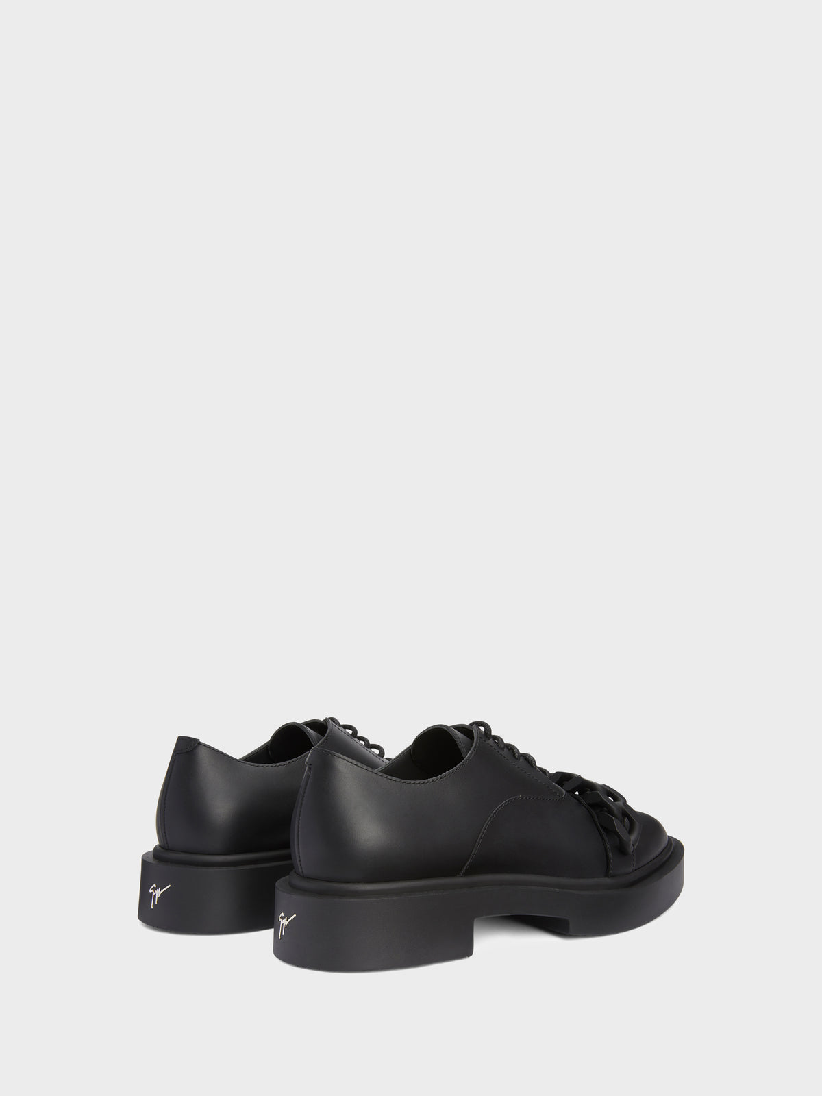 ADRIC LACE UP