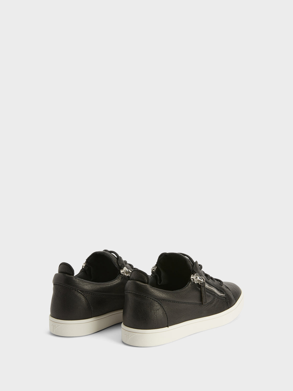NICKI LOW TOP