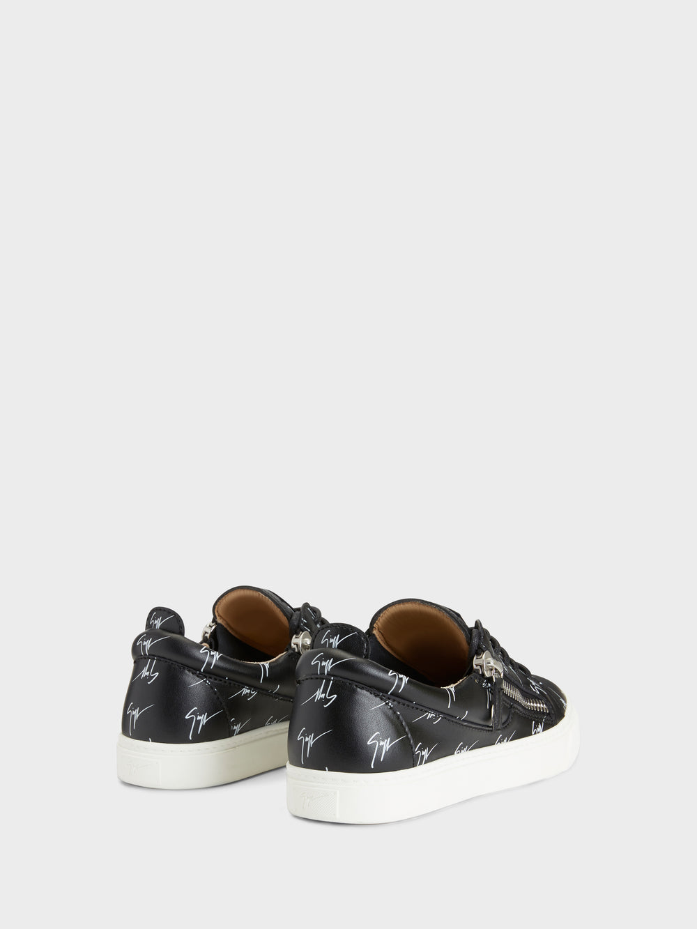 GAIL LOW TOP