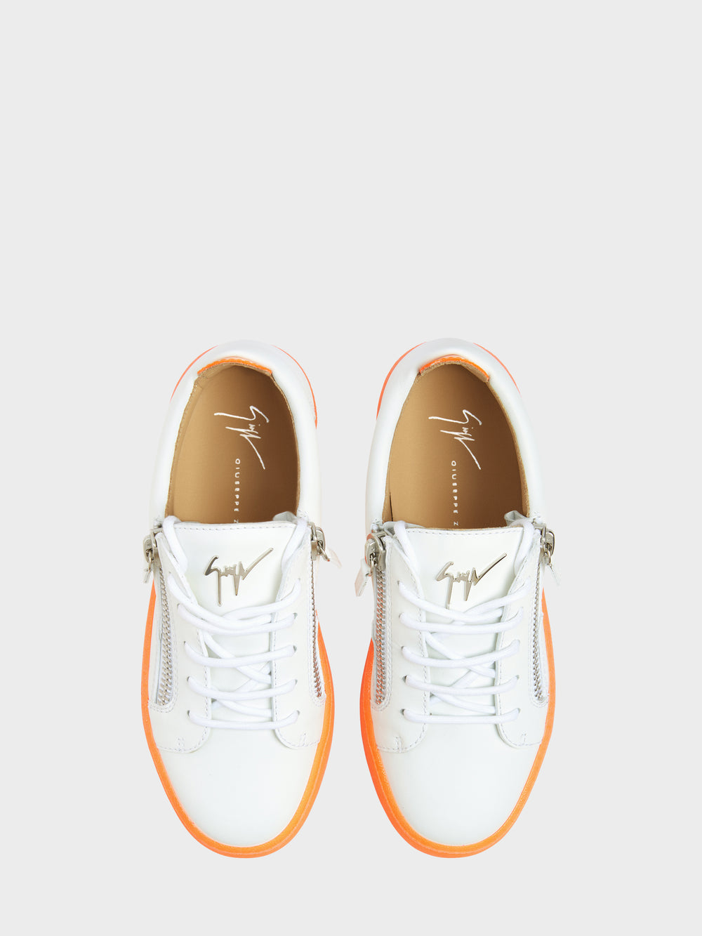 GAIL LOW TOP