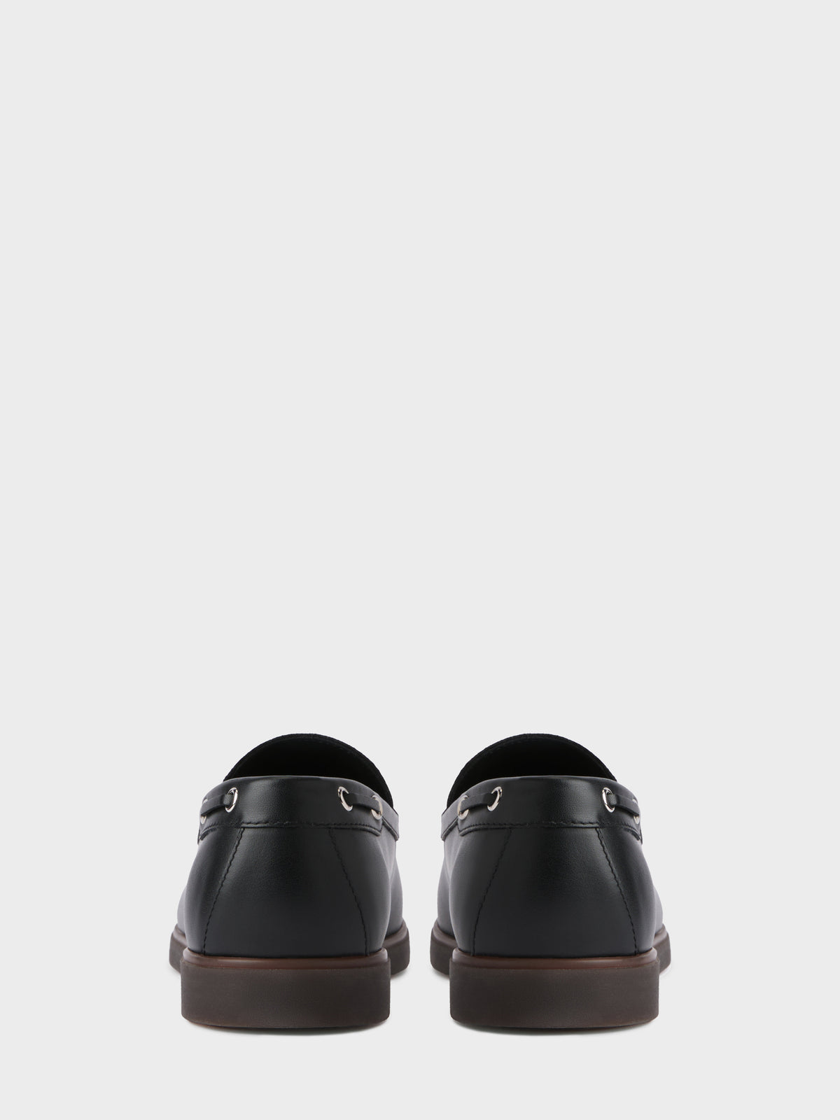 THE MAUI STUDS MOCCASIN