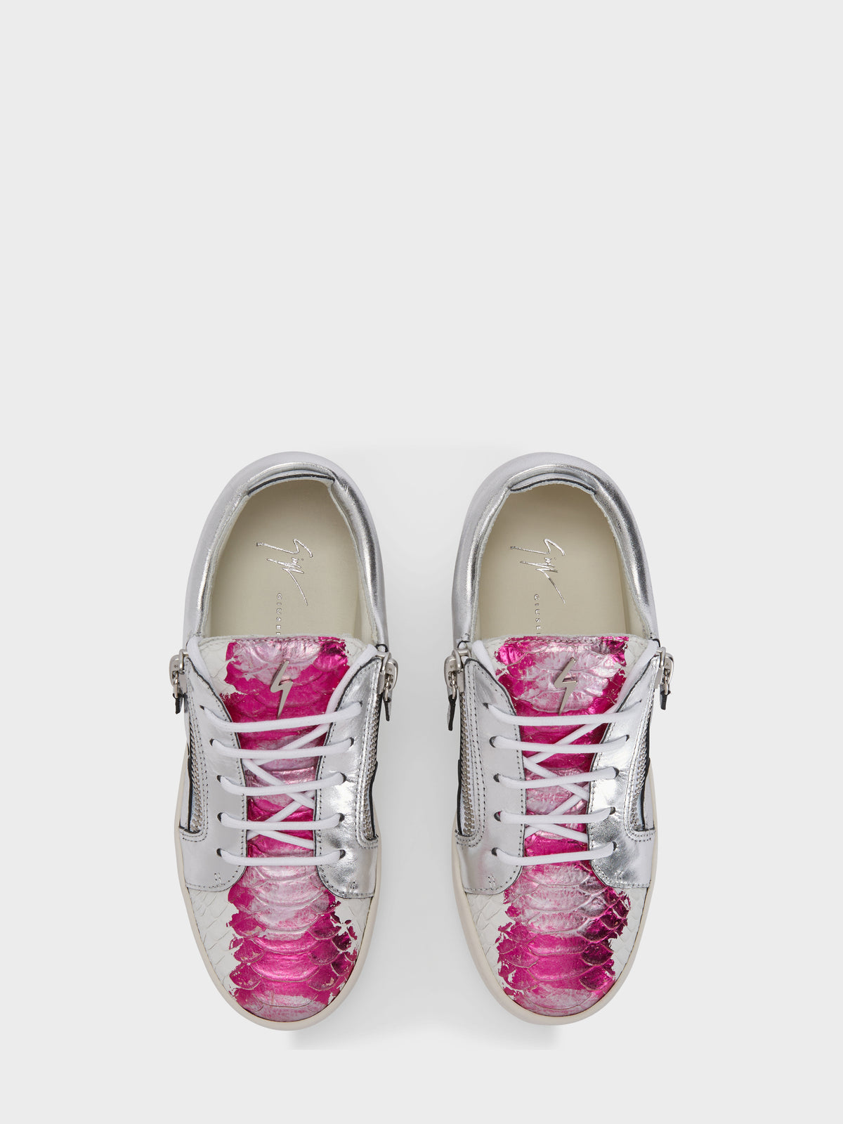 NICKI LOW TOP