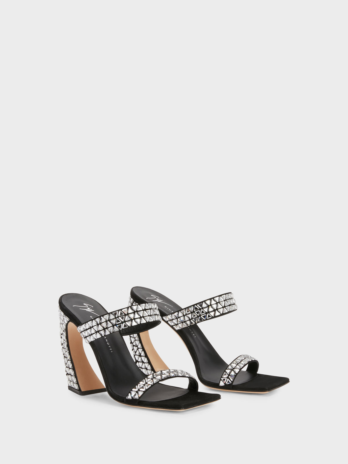 FLAMINIA GLARE MULE 105