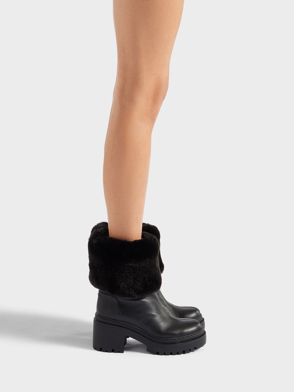 MAIRI FUR BOOTIE