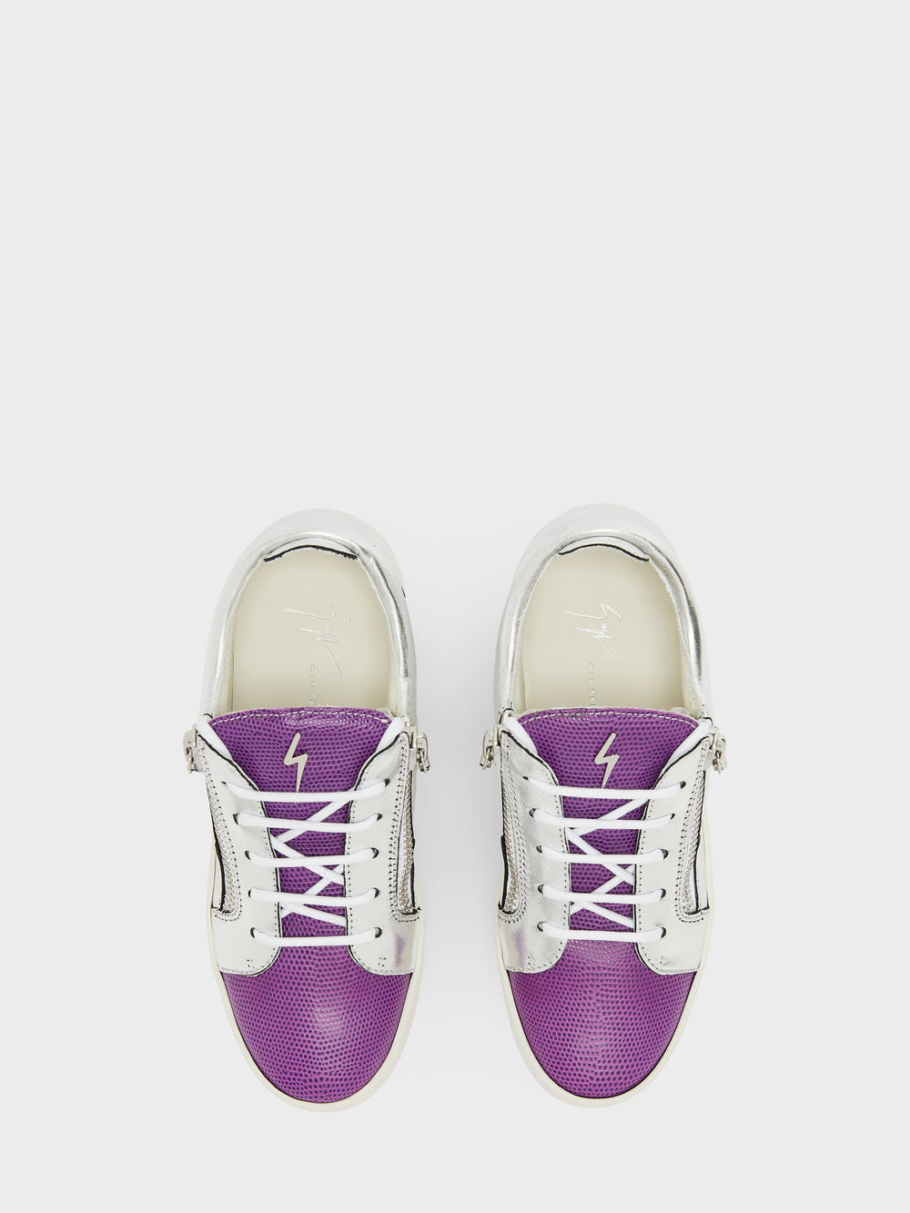 NICKI LOW TOP