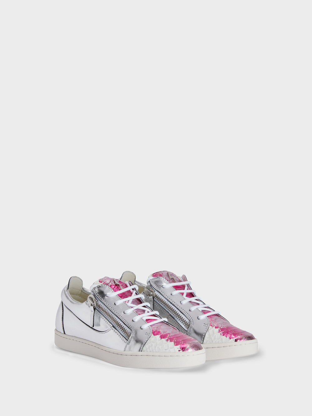 NICKI LOW TOP