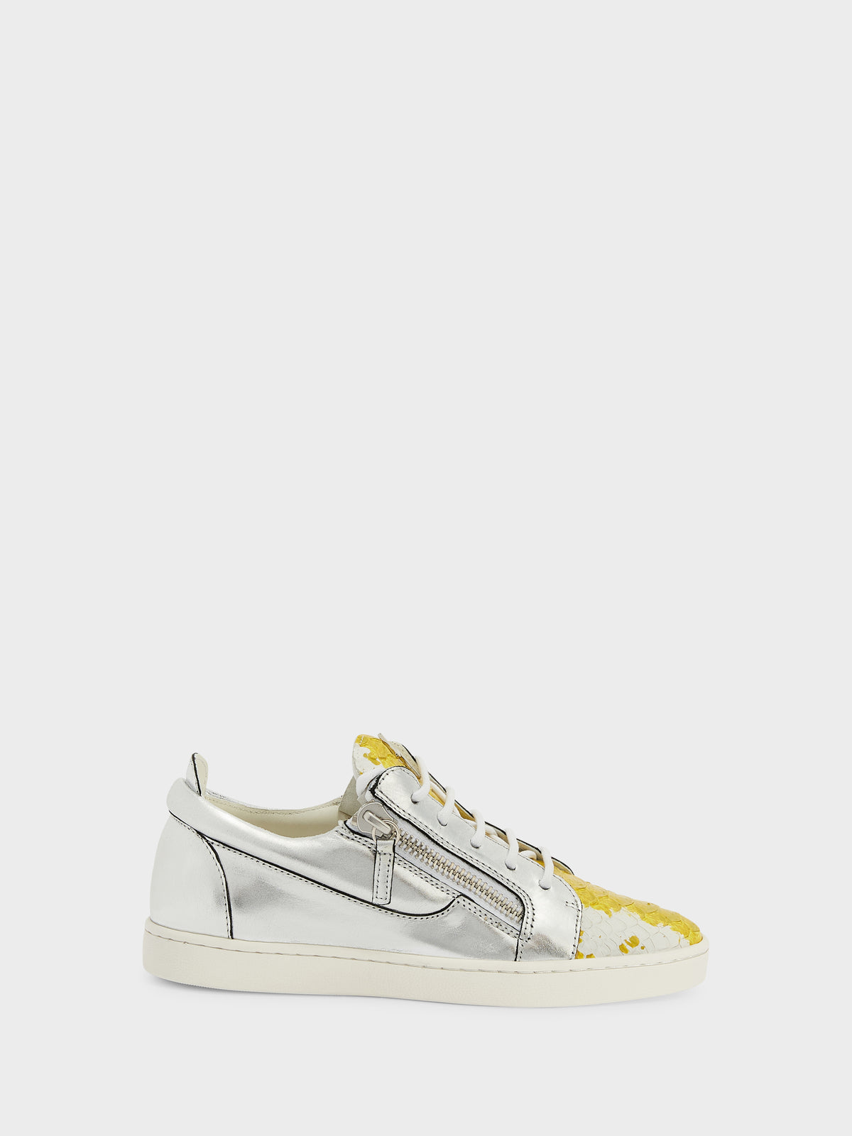 NICKI LOW TOP
