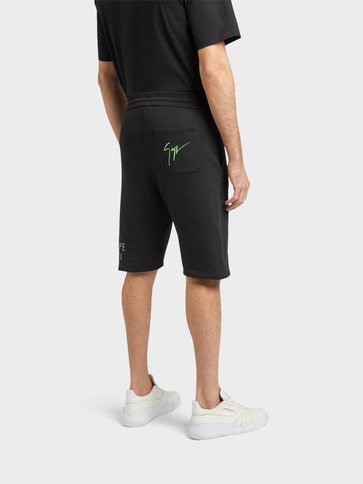 LR-43 SHORTS