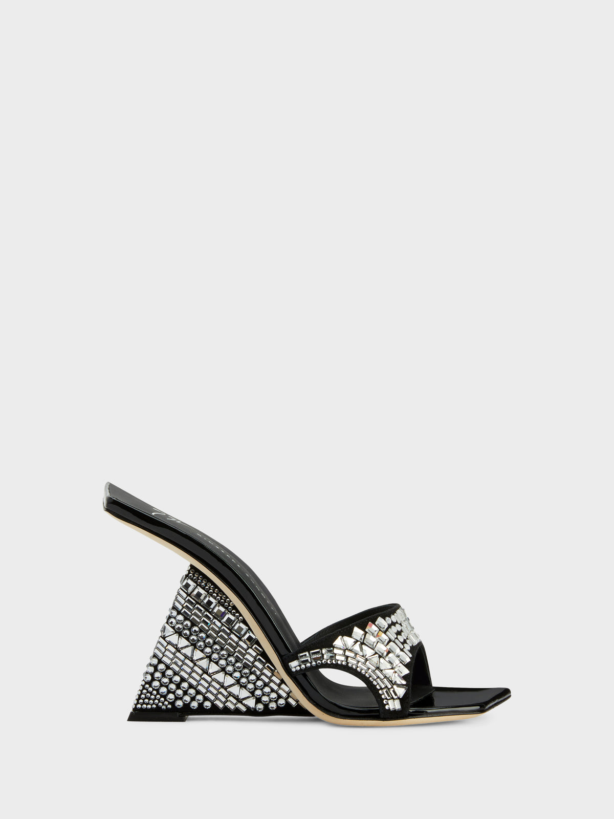 AKIRA SHINE WEDGE