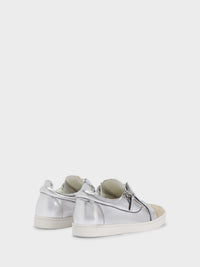 NICKI LOW TOP