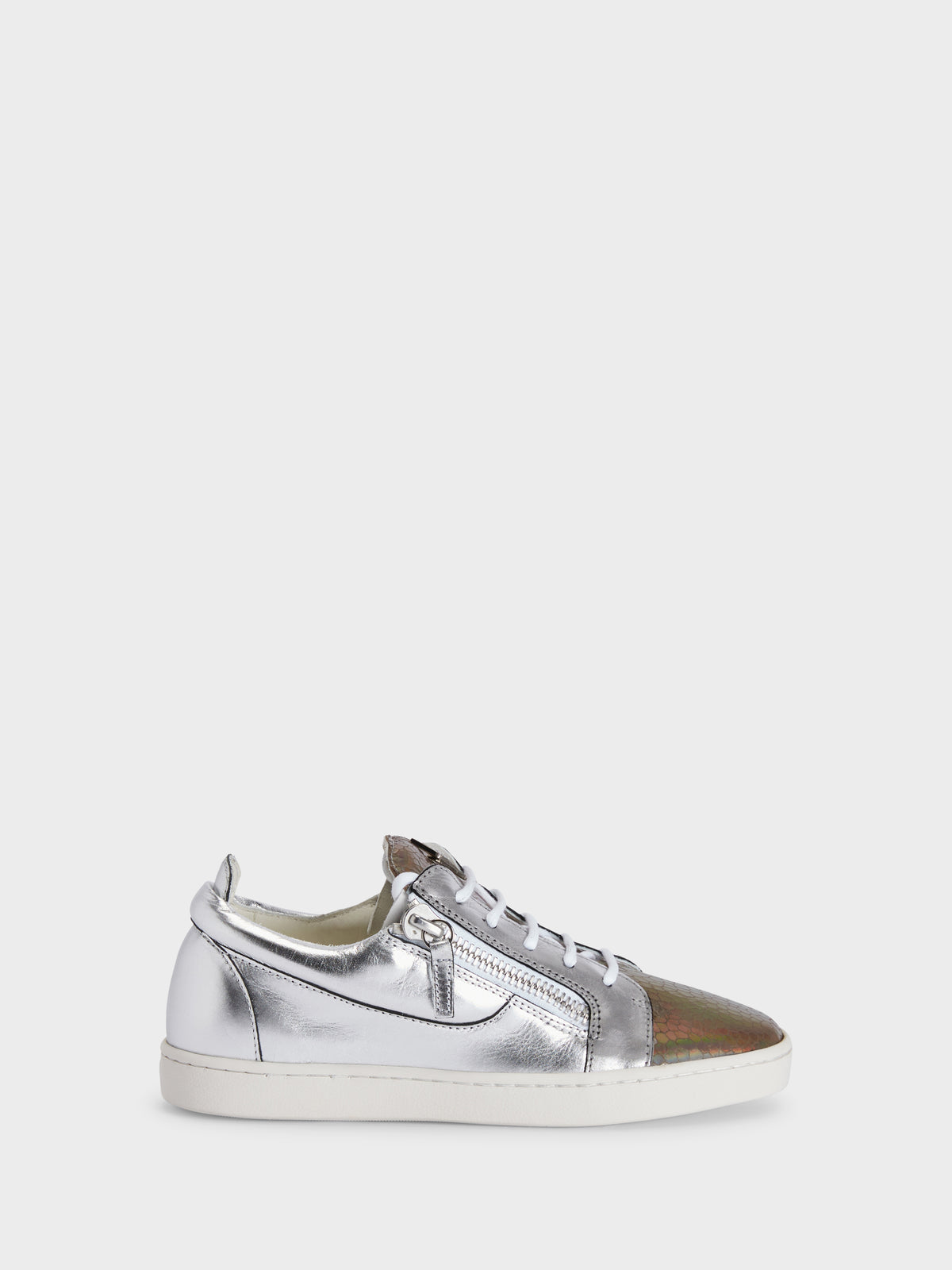NICKI LOW TOP