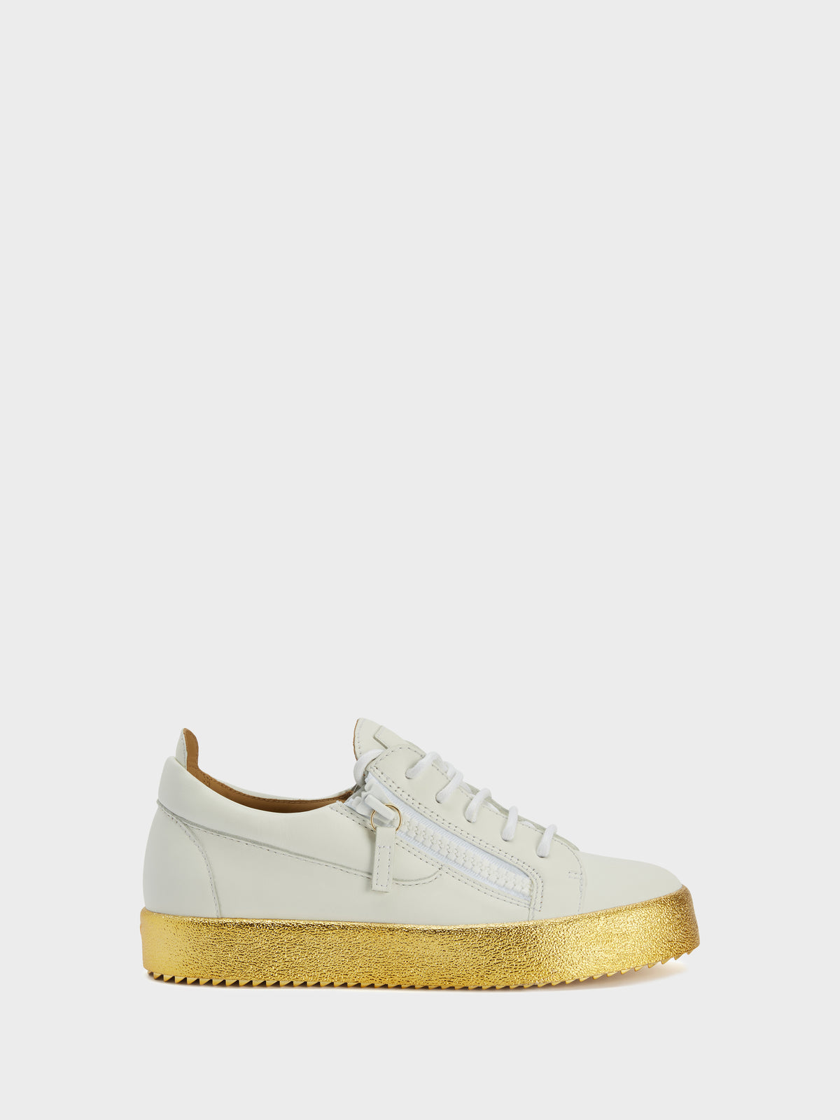 GAIL LOW TOP