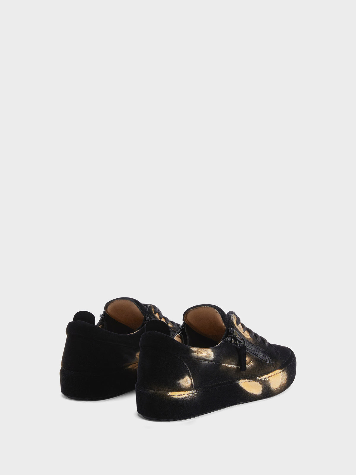 GAIL LOW TOP