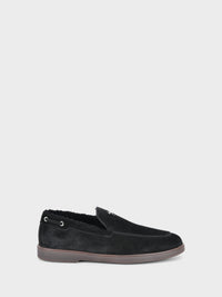 THE MAUI MOCCASIN