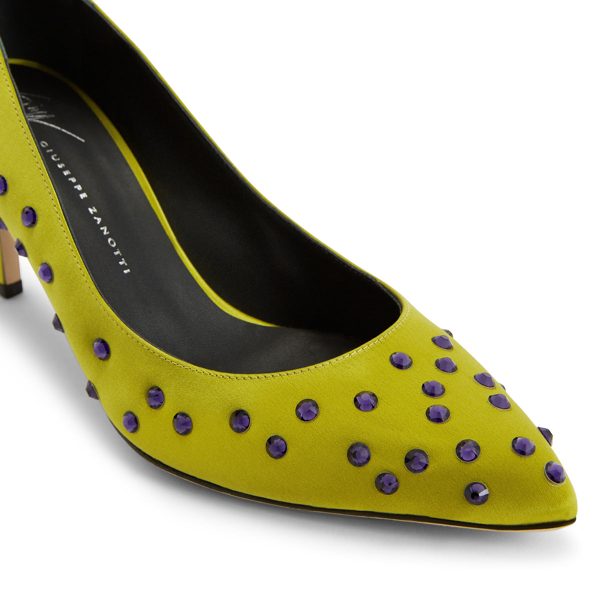 JAKYE PRECIOUS PUMP 70