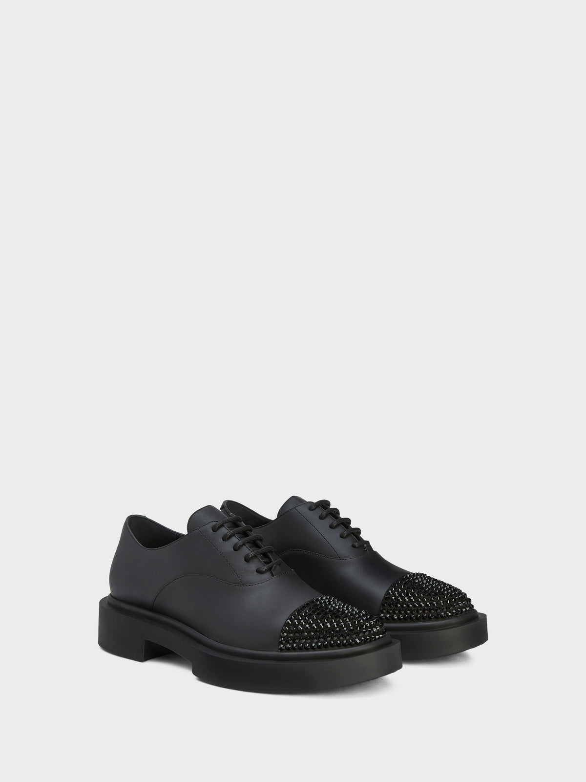 ARNHAU LACE UP