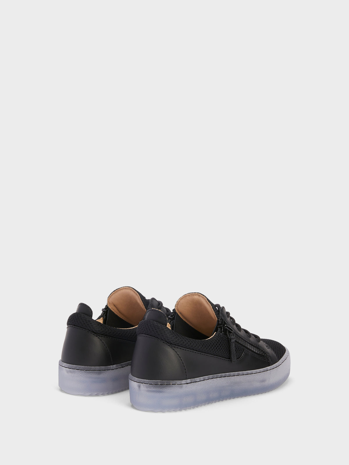 GAIL LOW TOP