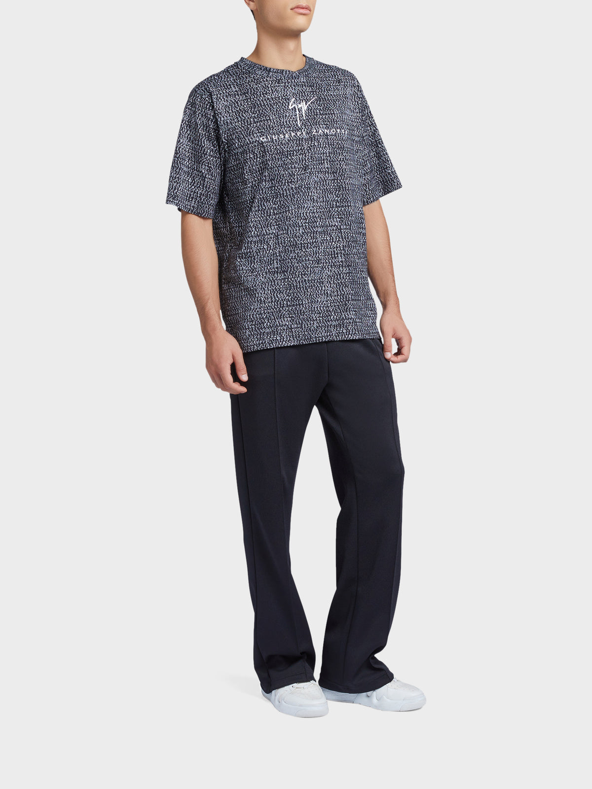 LR-56 T-SHIRT