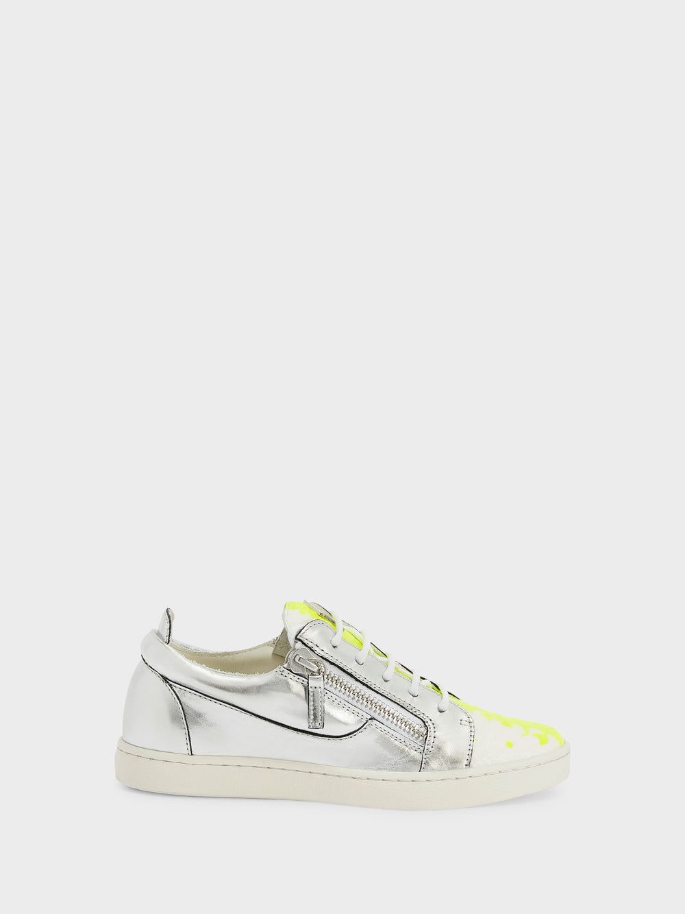 NICKI LOW TOP