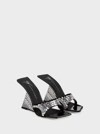 AKIRA SHINE WEDGE