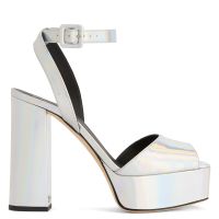NEW BETTY - Silver - Sandals