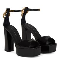 LAILA RING - Black - Sandals