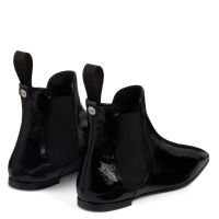PIGALLE 05 - Black - Boots