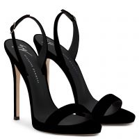 SOPHIE - Black - Sandals