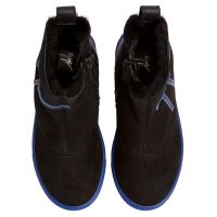 CYRIL JR. - Black - Mid top sneakers
