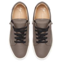 ADDY - Brown - Low-top sneakers