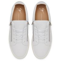 FRANKIE STEEL - White - Low-top sneakers