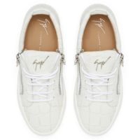 GAIL CROCO - White - Low-top sneakers