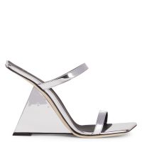 LILII BOREA - Silver - Sandals