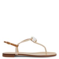 JELEENA - Beige - Flats