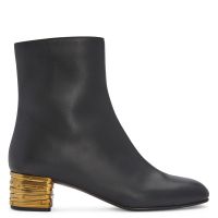 RHEA 40 - Black - Boots