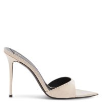 INTRIIGO - Beige - Sandals